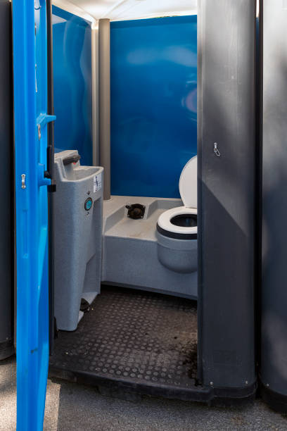 Best Portable restroom trailer rental  in St Marys, WV